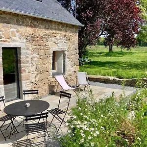  Ferienhaus Le Nid De La Breizhidence